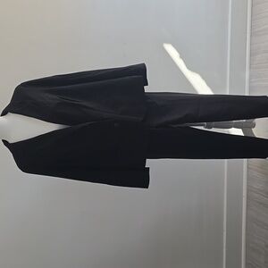 212 Collection women's suit top 16W bottoms 18 short